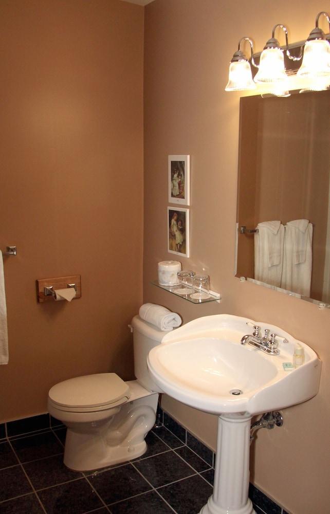 Manoir D'Orsennens Hotell Lac-Mégantic Exteriör bild