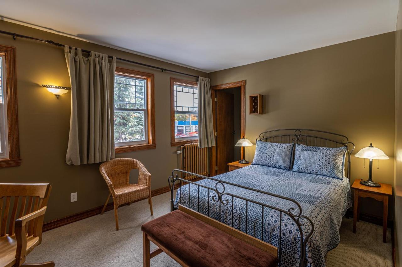 Manoir D'Orsennens Hotell Lac-Mégantic Exteriör bild