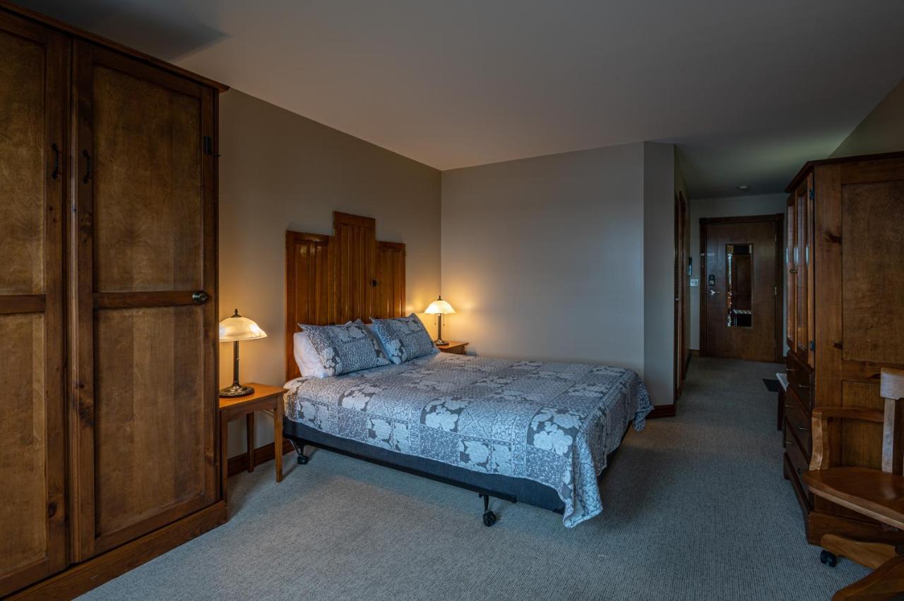 Manoir D'Orsennens Hotell Lac-Mégantic Exteriör bild